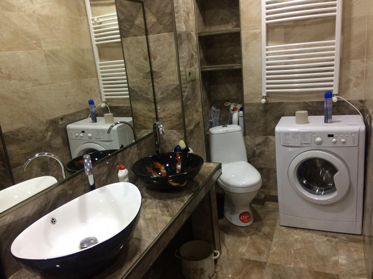 Vip Apartment At Gamrekeli Str 1 Tbilisi Eksteriør billede